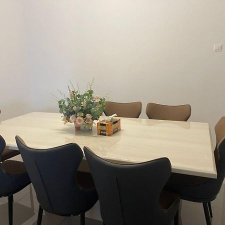 Homestay Idamanku Shah Alam Exteriör bild